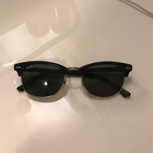 Ray Ban Clubmaster RB2156